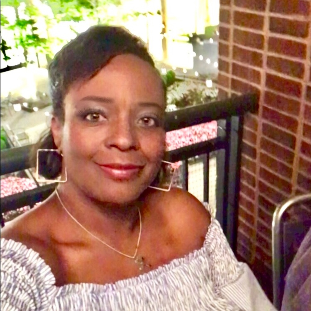 Meet your Posher, Kay